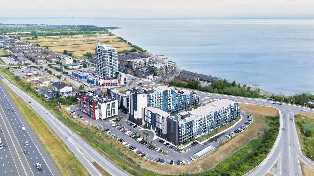 The Differences Between Buying a New vs. Traditional Home in Grimsby, Ontario