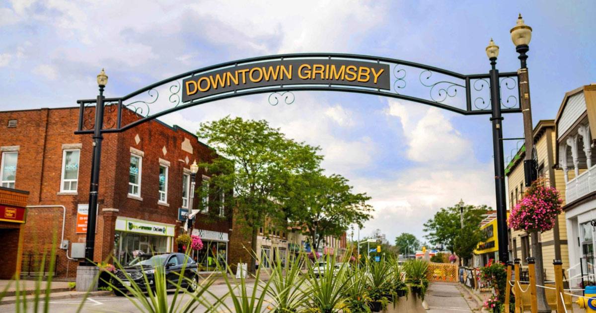 Fall in Love with Grimsby, Ontario: Top Autumn Attractions in Our Town